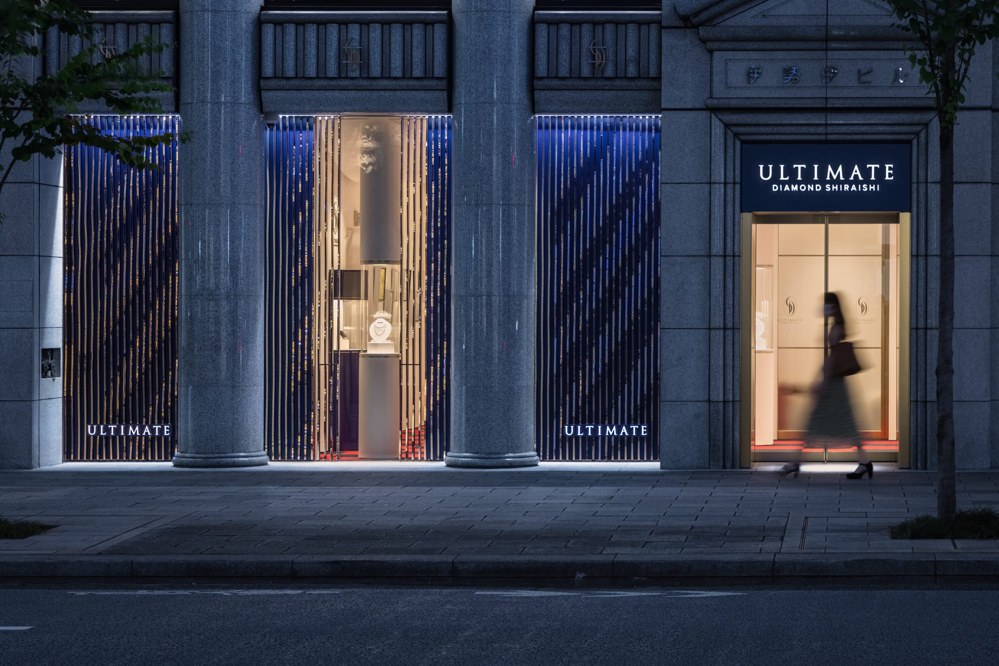 FAÇADE IN GINZA